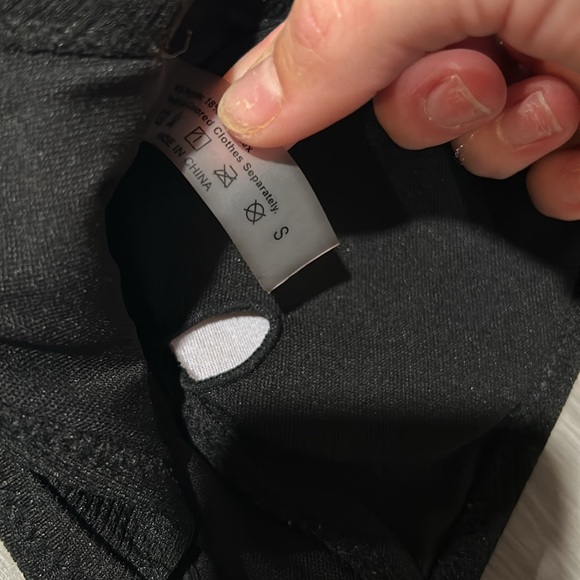 Black bikini size small top and bottom removable padding bottoms mid rise cheeky - Picture 2 of 5